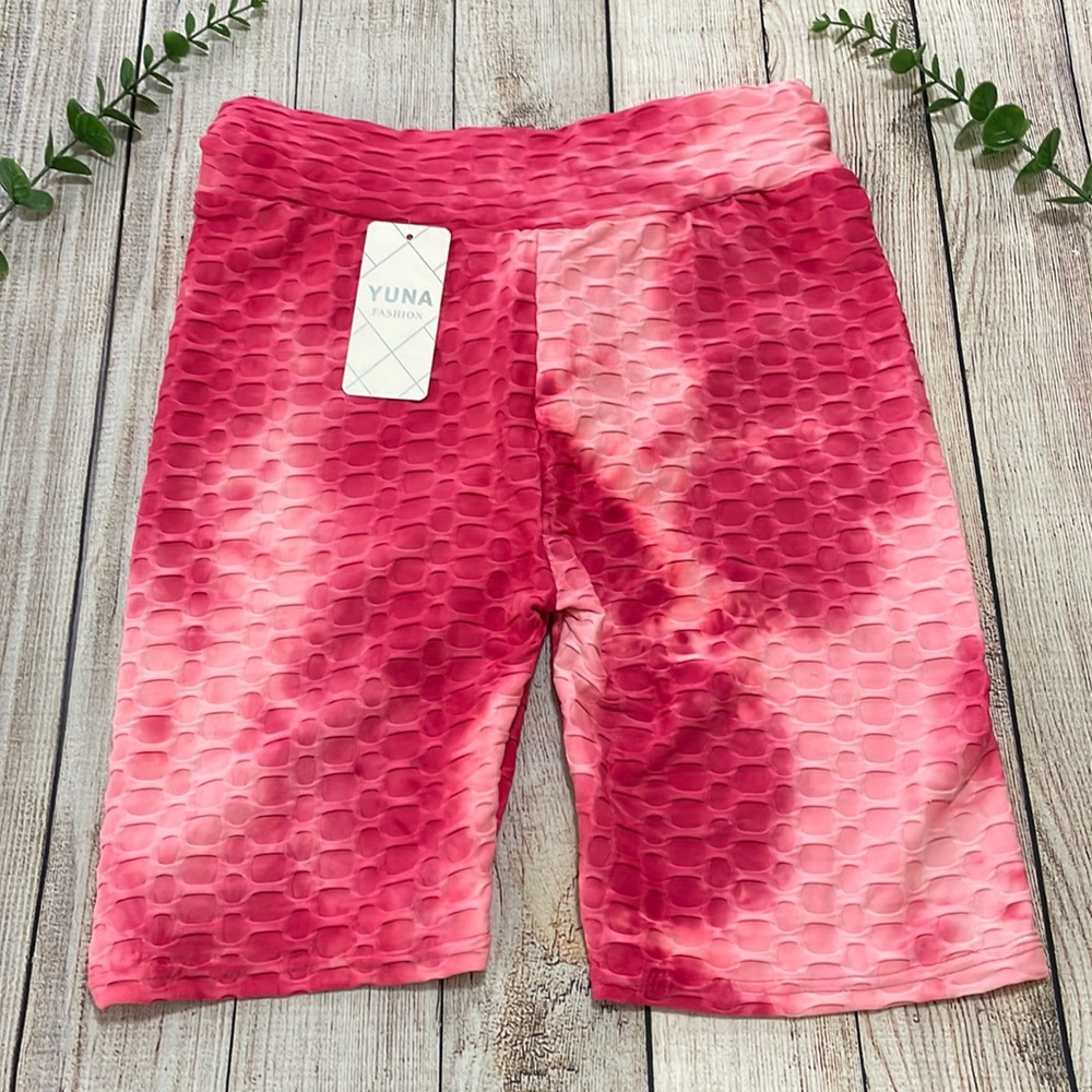 🌸 Clearance! 🌸 Yuna Fashion Yoga Shorts Size L/XL